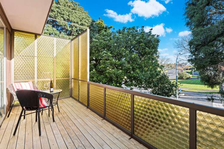 1/1 Bramley Drive Farm Cove_9