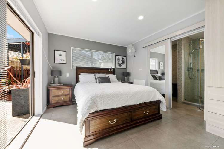 3 Splendour Close Henderson_9