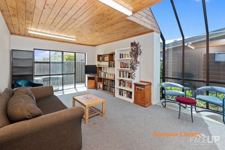 9/327 Hobsonville Road Hobsonville_22