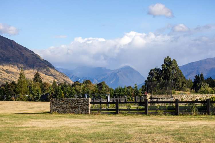 Lot 2/10 Deans Drive Wanaka_20