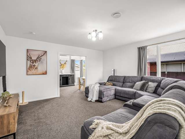 412 Breezes Road Aranui_2