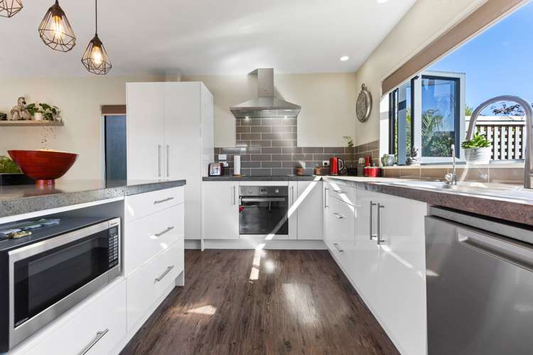 399 Tukapa Street Hurdon_6