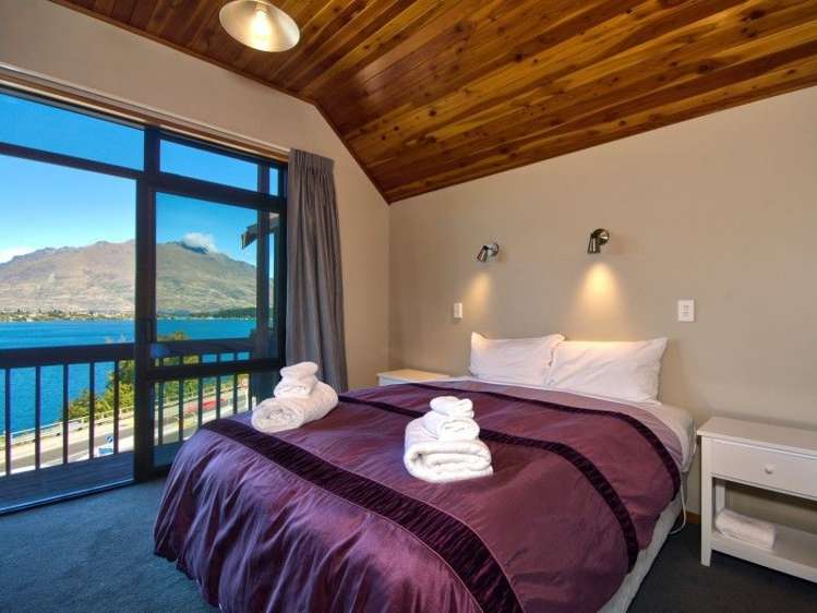 2c Larch Hill Place Queenstown_12