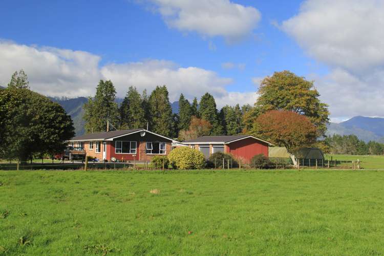 70 Johnston Road Kokatahi_5