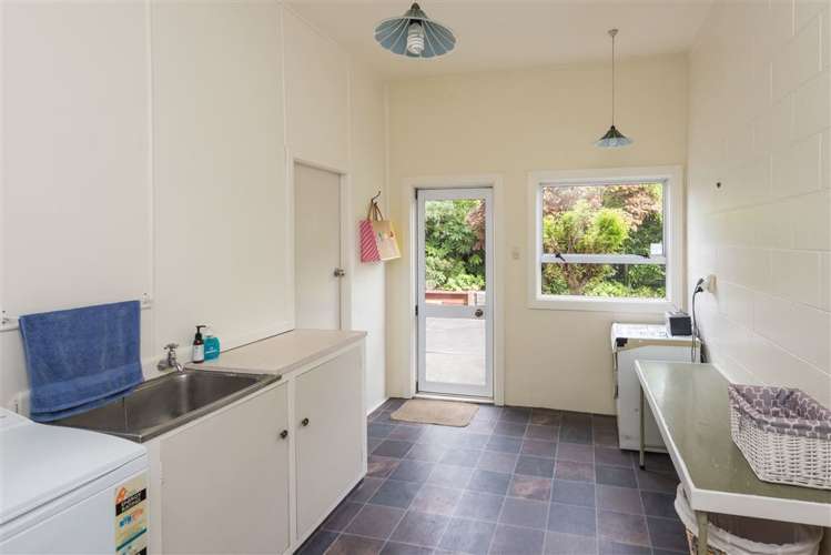 7 Ilkley Place Ilam_17