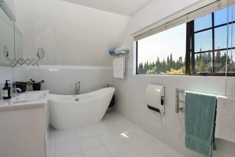 26 Armstrong Avenue Carterton_16