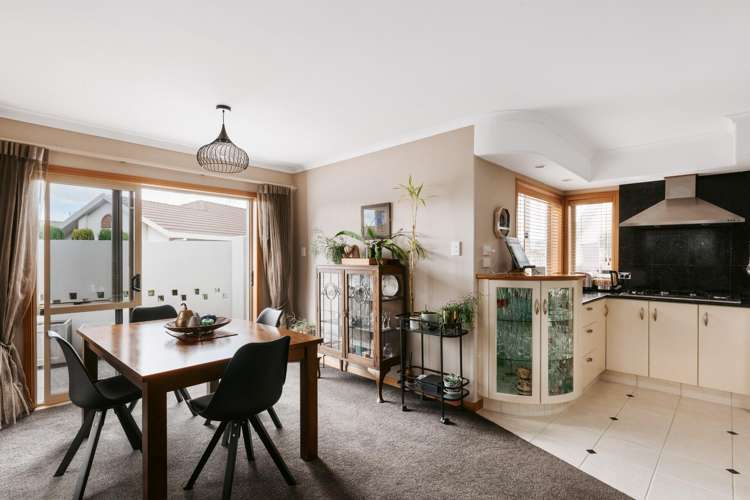 6 Cayman Key Papamoa_12