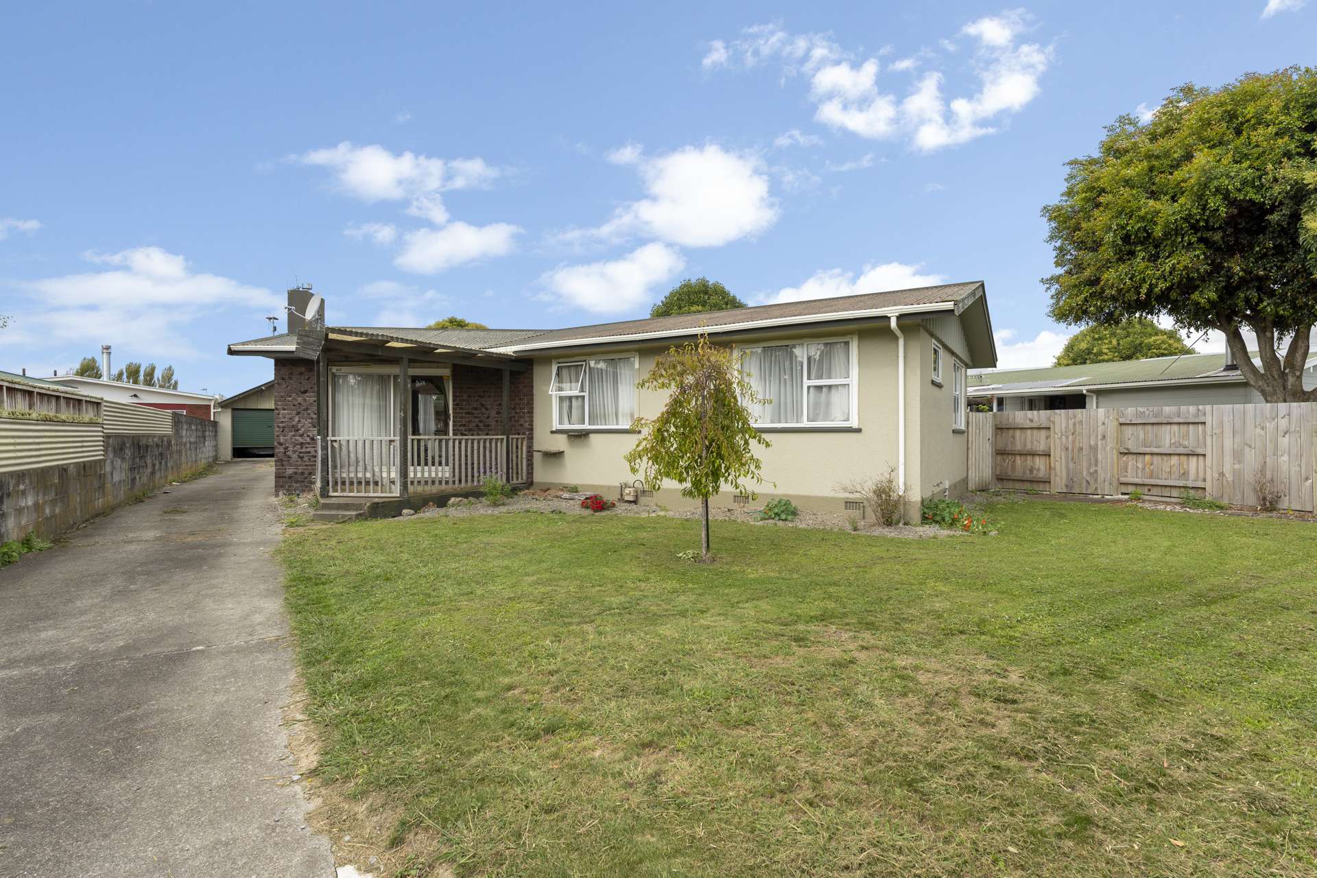 27 Cavendish Crescent Awapuni_0