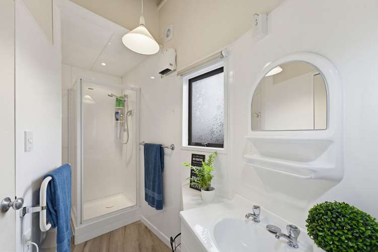 5 Tisch Place Belfast_15