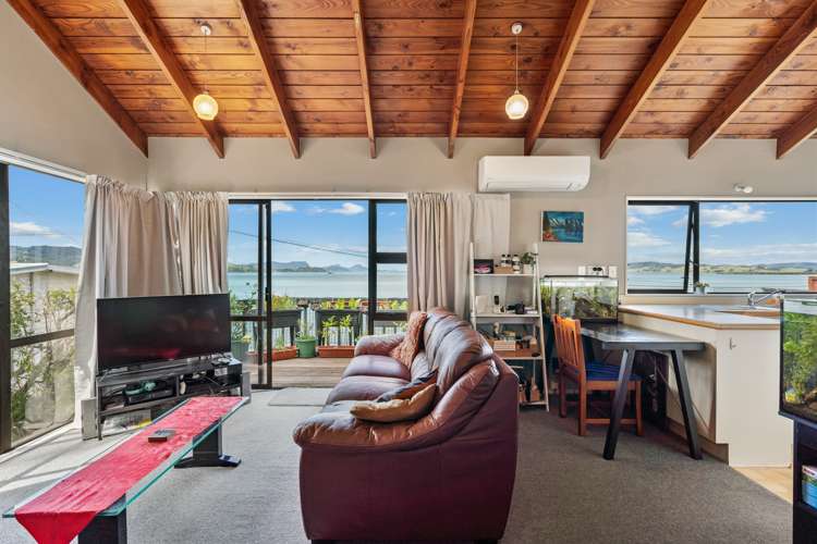 118 Beach Road Onerahi_6