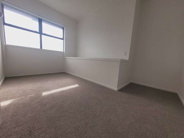 8/12 Nikau Street 10021_4