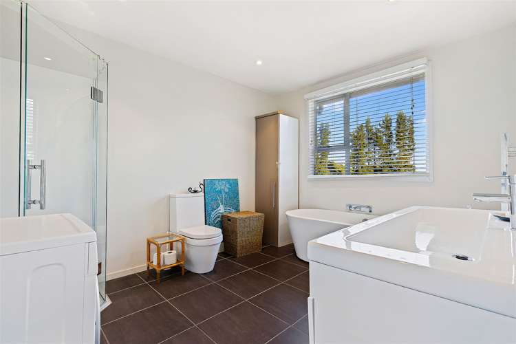 135 Swamp Road Loburn_19