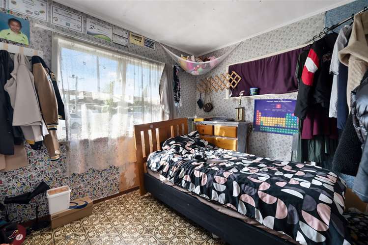 8 Glen Marine Parade Glendene_14