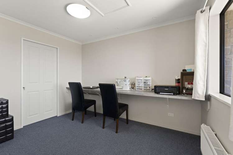 67 Surrey Heights Road Waihola_22