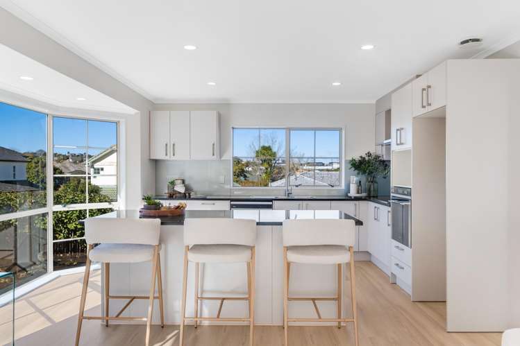 8 Covina Place Somerville_14