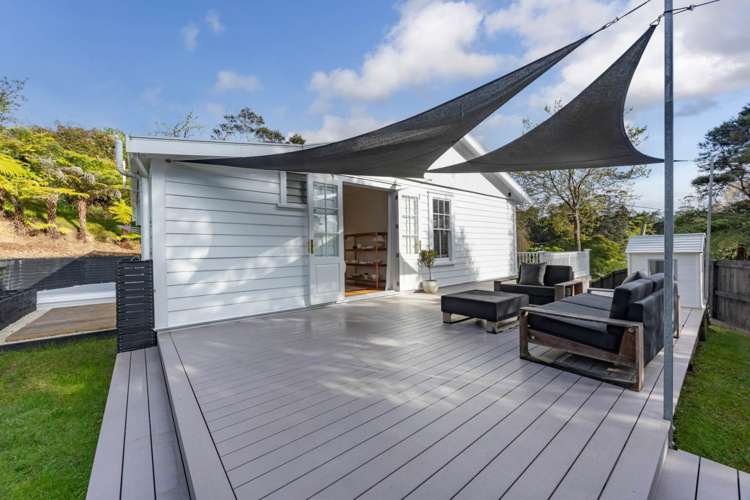 703 Huia Road Parau_7