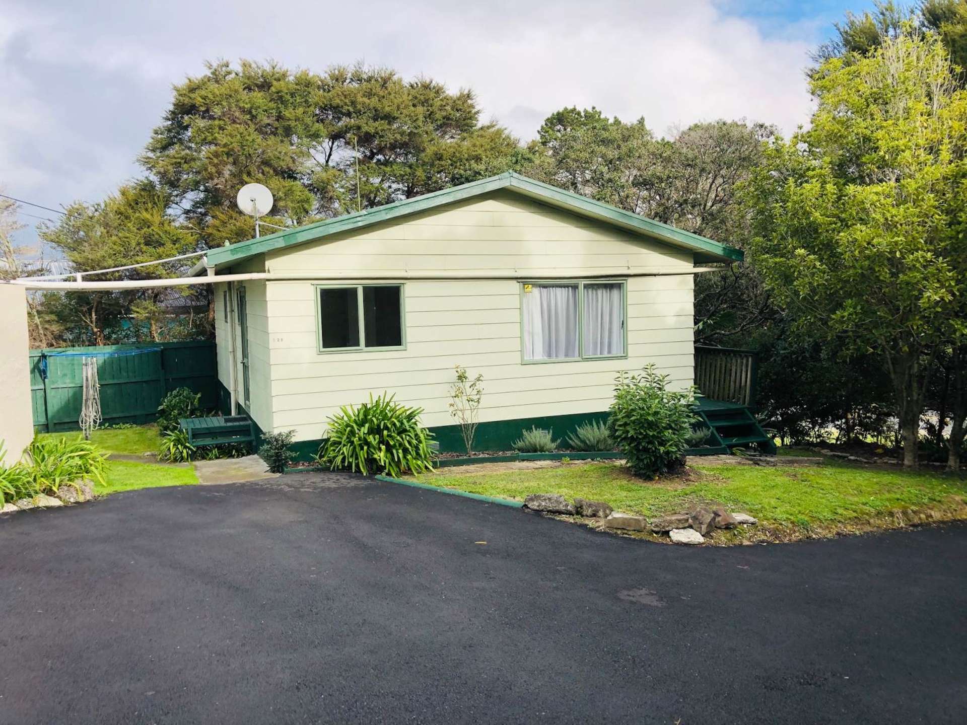 528 Whangaparaoa Road Stanmore Bay_0