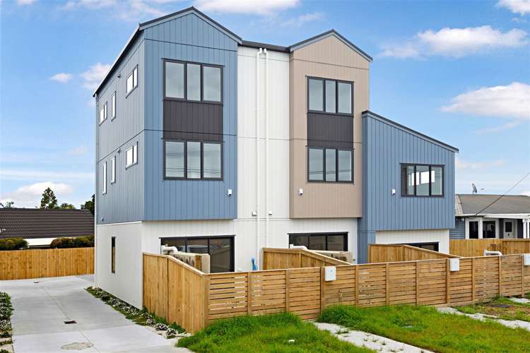 4/2 Abbotleigh Avenue Te Atatu Peninsula_17