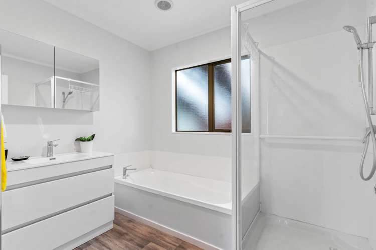 2/55c Springs Road Parakai_11