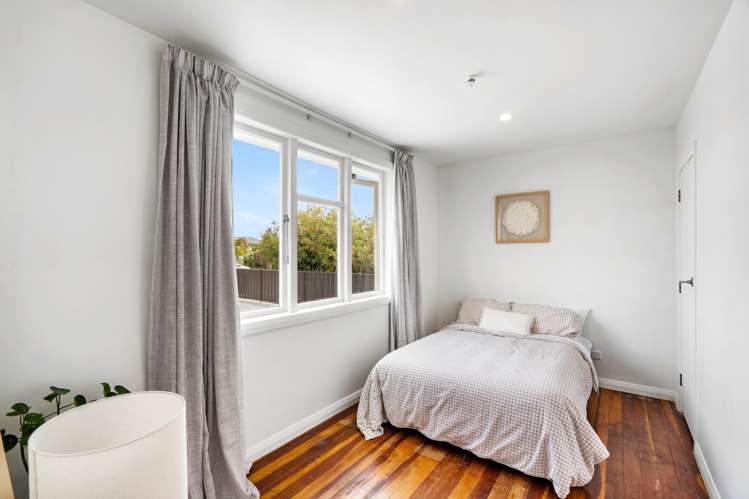 716 Grove Road Mayfair_6