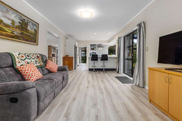 22 Pinewood Grove Paraparaumu Beach_5