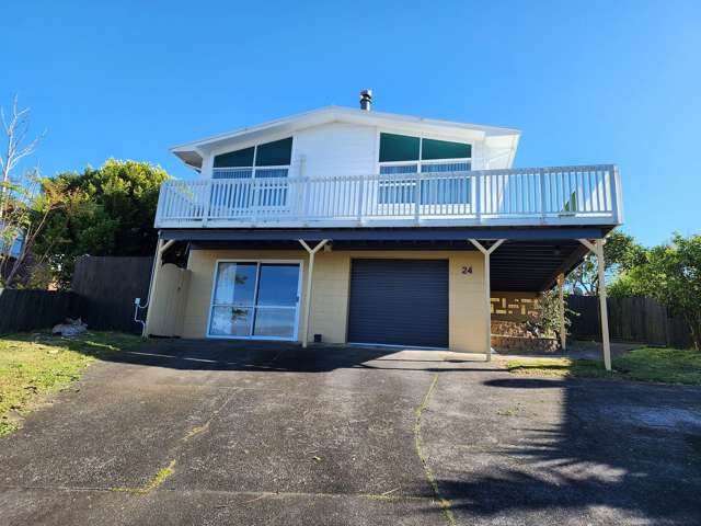 24 Megan Avenue Pakuranga Heights_2