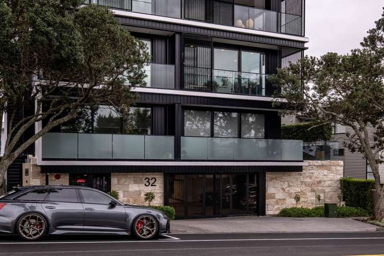 202/32 Shelly Beach Road_0