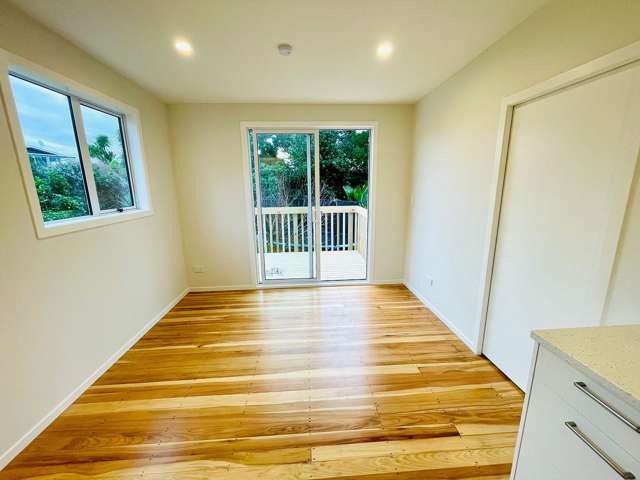 9 Alexander Road Algies Bay_3