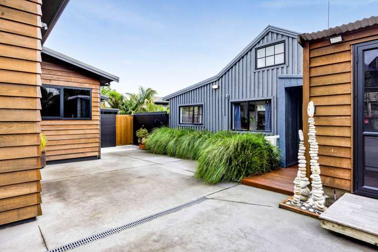 11a Mace Terrace Oakura_17