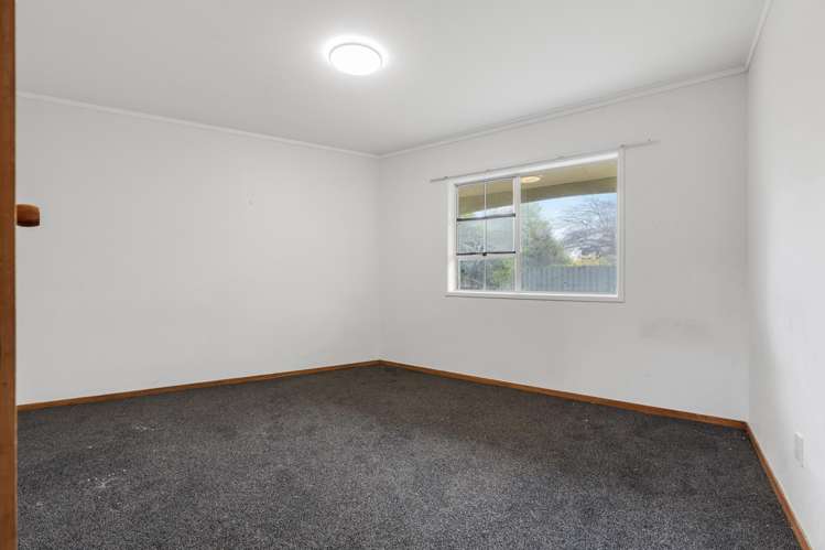 322 Te Rapa Road Beerescourt_14