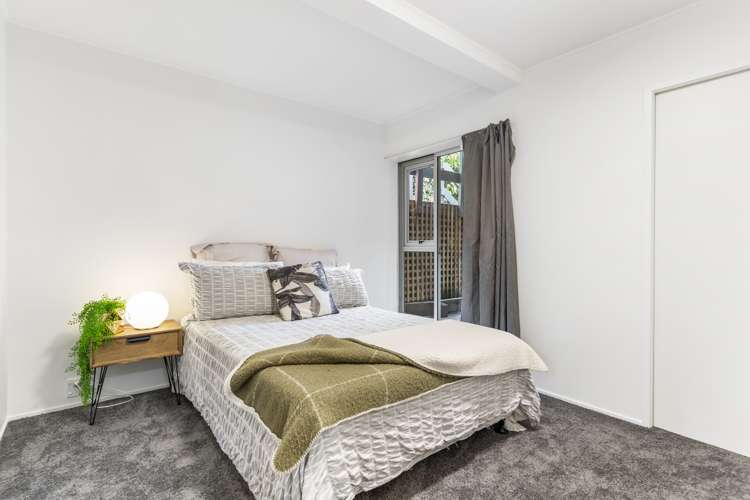 92 Parr Terrace Castor Bay_15