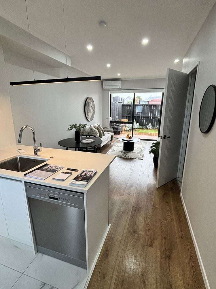 3/3 Norrie Avenue Mount Albert_6