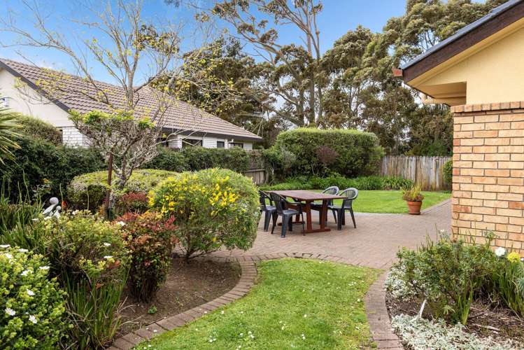 93 Burswood Drive Pakuranga Heights_19