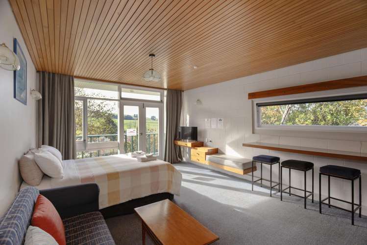 198 Main Road Waikouaiti_30