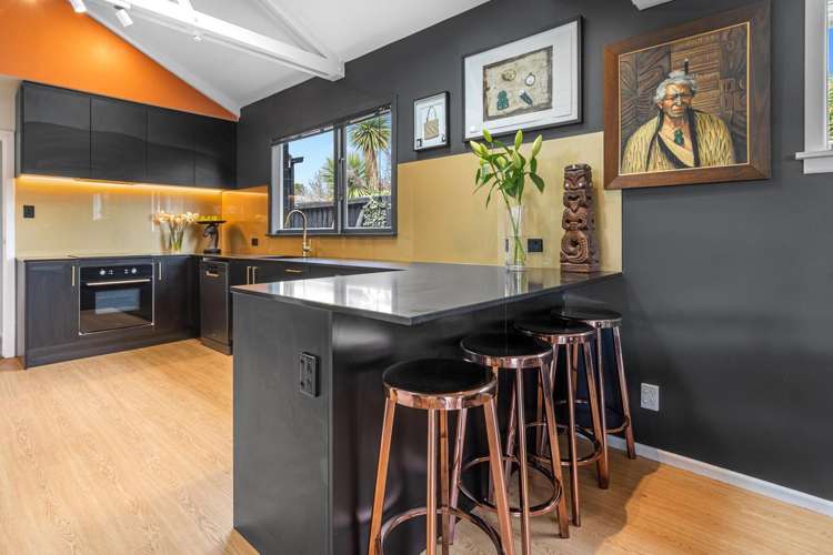 110 Idris Road Bryndwr_8