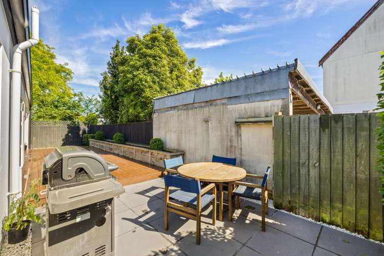 255B Edgeware Road St Albans_18