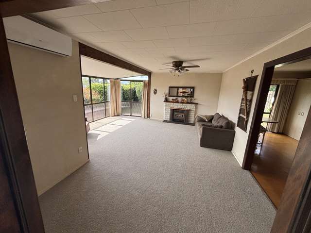 3 Carrington Crescent Tokoroa_2