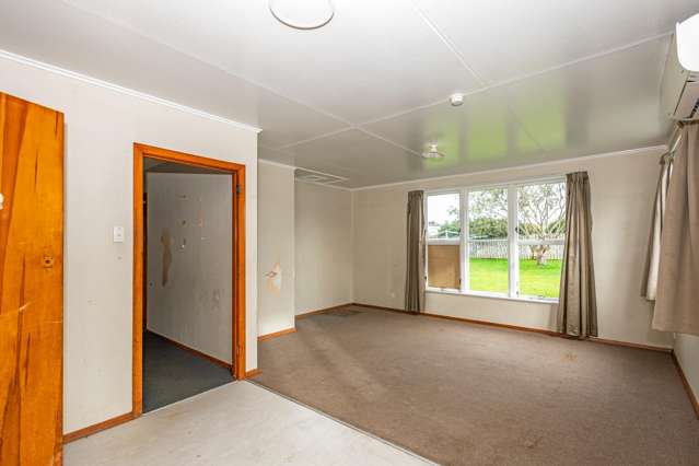 10 McCorkindale Street Feilding_3