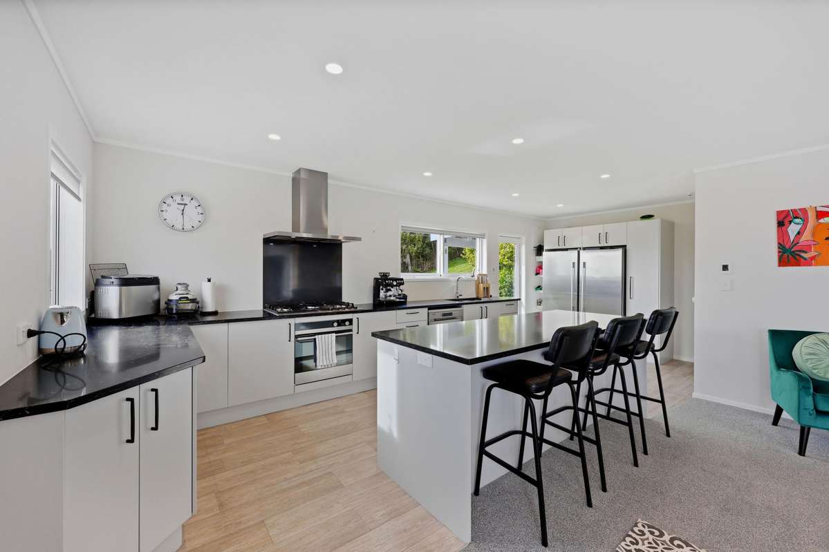 812 Inland Road_2