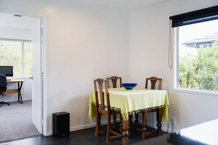 20 Waldron Crescent Green Island_14