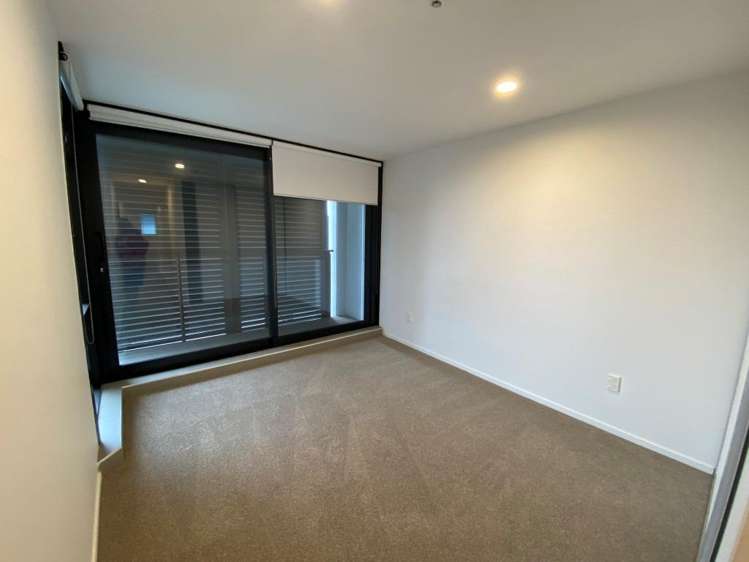 208/424 Maunganui Road 11229_3