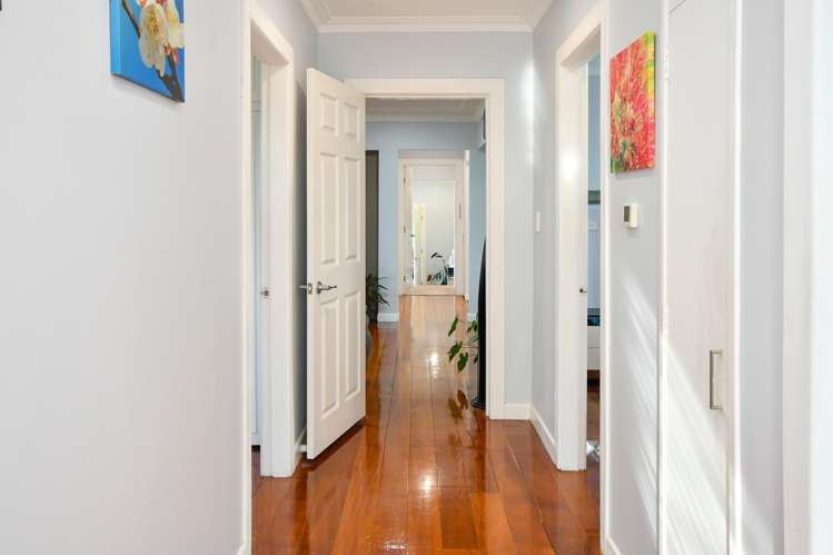 483 Glenbrook Road Kingseat_10