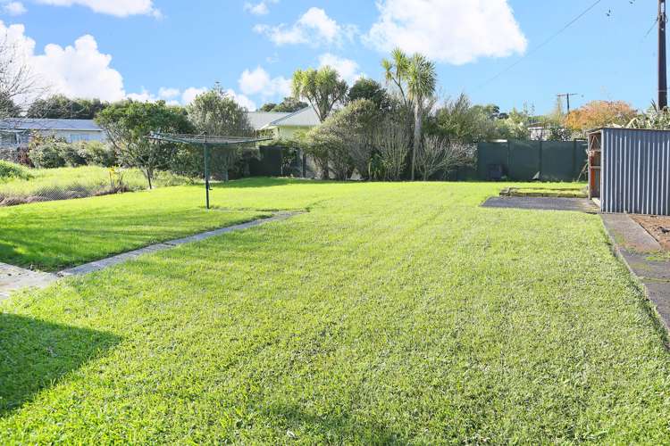 57 Mcleod Road Te Atatu South_15