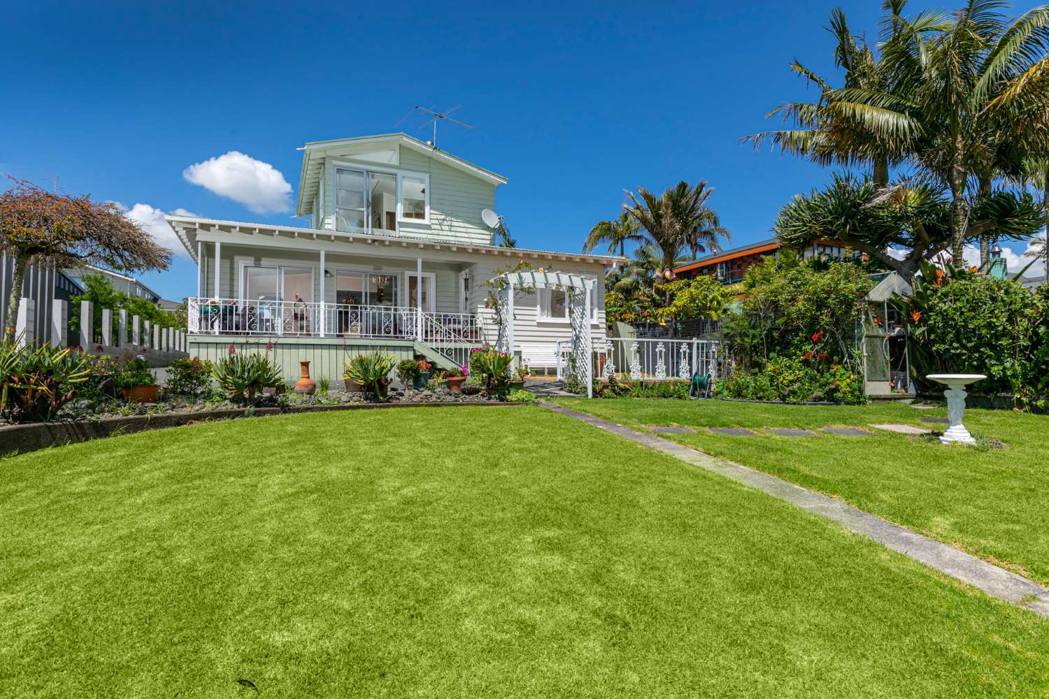 89 West End Road in Westmere, Auckland