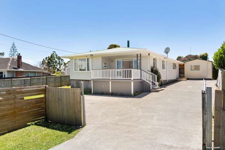 3 Quiet Street Te Atatu South_0