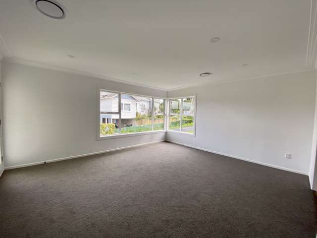 2/43 Turama Road Royal Oak_3