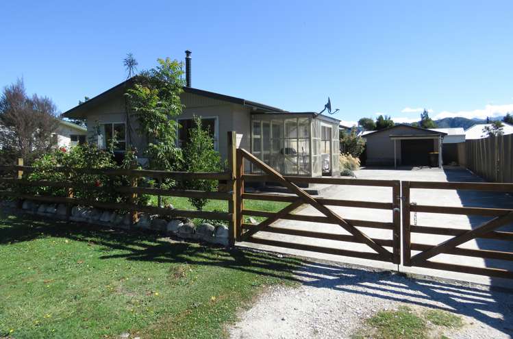 2 Walsh Street Reefton_15