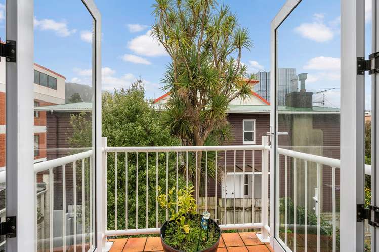 18d Hill Street Thorndon_1
