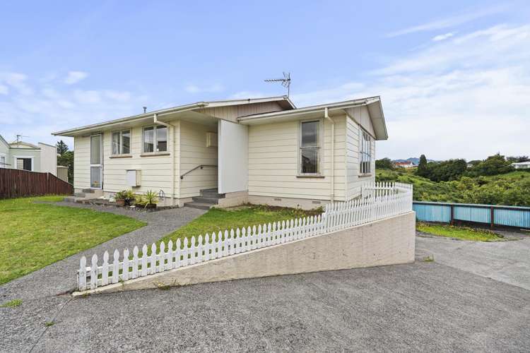 8 Kelvin Place Westown_17