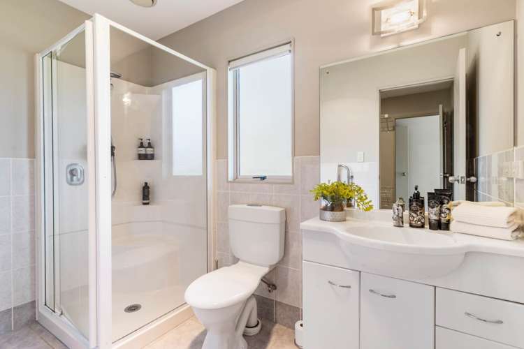 22 Fearnley Grove Albany_19